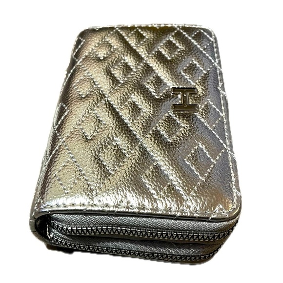 Halston Heritage Silver Quilted Women's Wallet - Picture 4 of 15